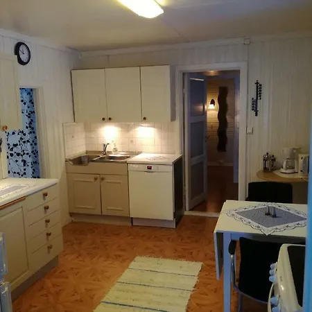 Midnattsolveien 3158,sommarhusstrand Ferienhaus Laukvik