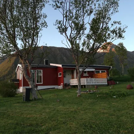 Midnattsolveien 3158,sommarhusstrand Ferienhaus Laukvik