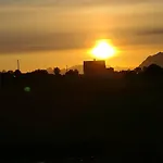 Midnattsolveien 3158,sommarhusstrand Lofoten Norway 度假居 Laukvik